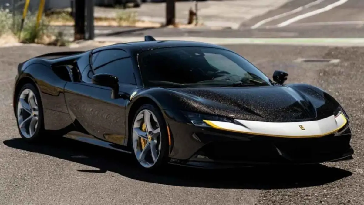 ورشة سمكرة فيراري