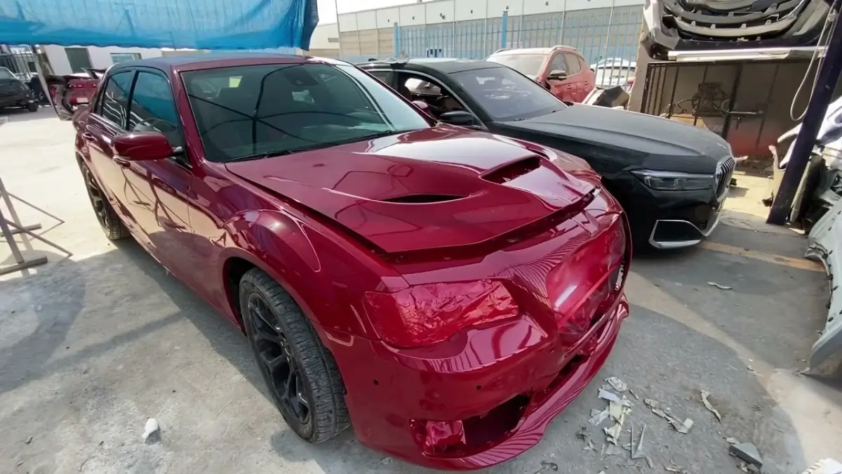 ورشة سمكرة كرايسلر بالرياض